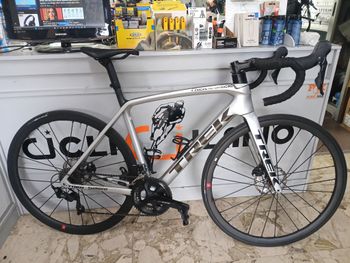 Used Trek Émonda SL 5 2024 2024 Road & Gravel