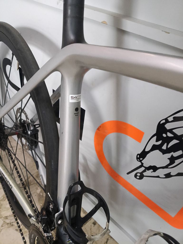 Used Trek Émonda SL 5 2024 2024 Road & Gravel, Light Gray — image 4 of 7