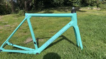 Used Bianchi Specialissima Frameset 2023 Road & Gravel, Green — image 11 of 11