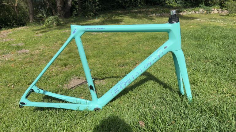 Used Bianchi Specialissima Frameset 2023 Road & Gravel, Green — image 10 of 11