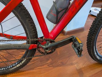 Used Ghost Nirvana Tour 2021 Mountainbike, Red — image 4 of 9
