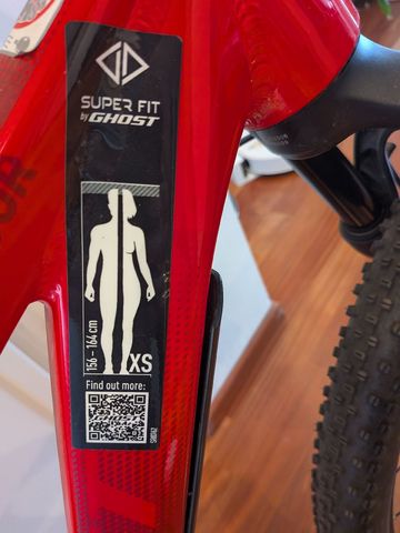 Used Ghost Nirvana Tour 2021 Mountainbike, Red — image 8 of 9