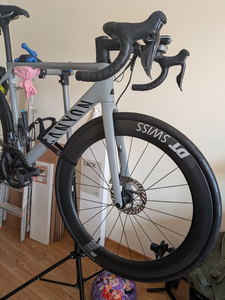 Used Canyon Ultimate CF SL 8 Disc Di2 2021 2021 Road & Gravel — image 14 of 14