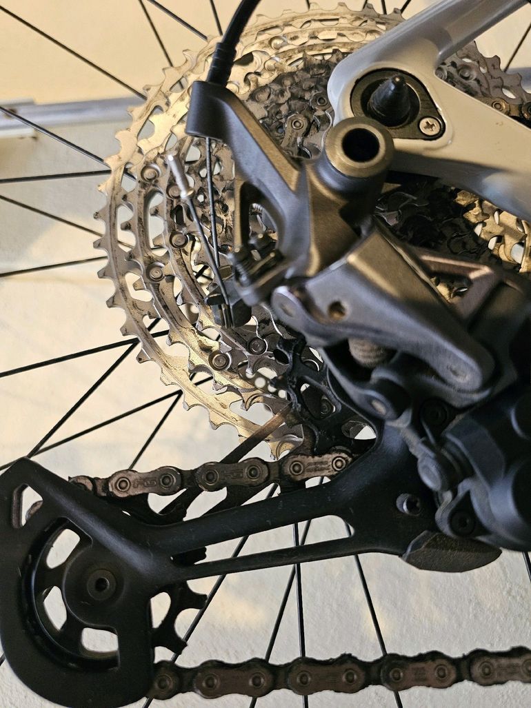 Used CUBE Cube Reaction C:62 PRO 2022 Mountainbike, Light Gray — image 12 of 17