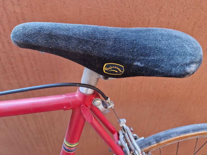 Used Vintage Gimondi 1987 Road & Gravel, Red — image 12 of 13