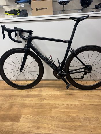 Used Specialized Men's S-Works Tarmac 2018 2018 Road & Gravel — image 2 of 6