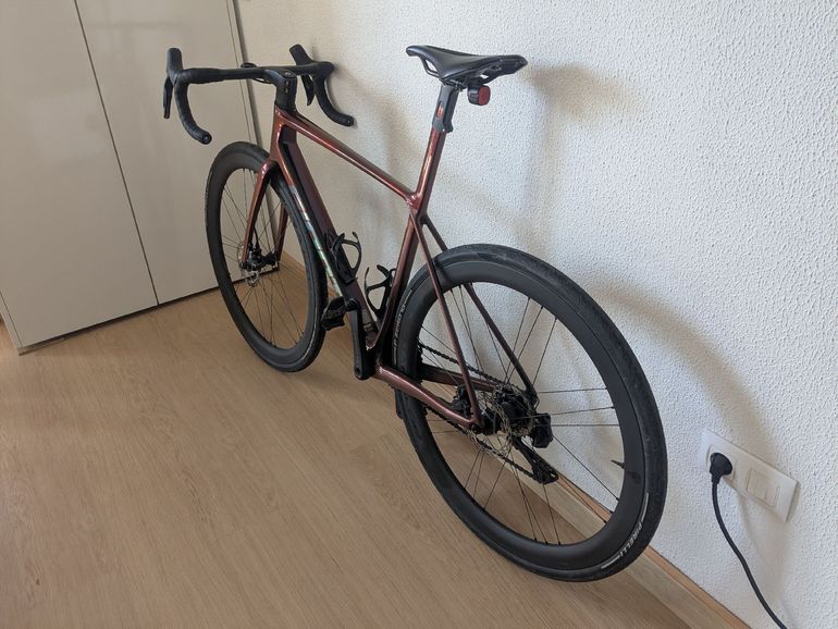 Used Giant TCR Advanced SL 1 2025 2025 Road & Gravel, Red — image 6 of 7