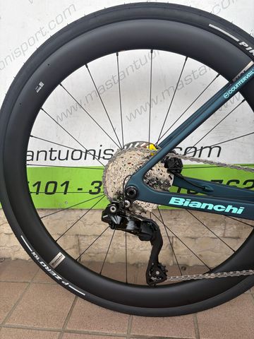 Używany Bianchi Impulso Shimano 105 Di2 2026 Road & Gravel — zdjęcie 2 z 7
