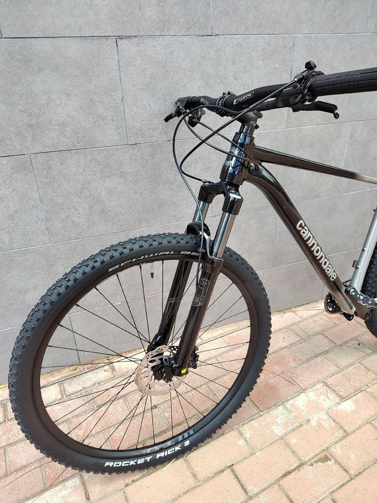 Used Cannondale Trail SE 4 2025 2025 Mountainbike, Light Gray, 29 — image 6 of 12