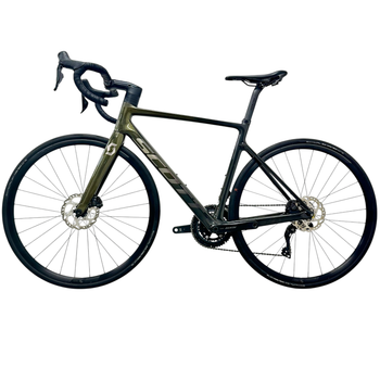 Used Scott Addict RC 40 2024 2024 Road & Gravel, Green — image 15 of 21