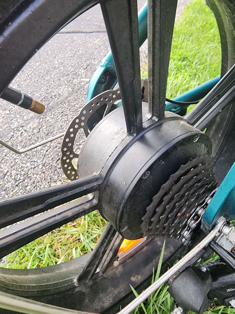 Used Engwe M20 Dual Battery 2023 Road & Gravel, Green — image 6 of 6