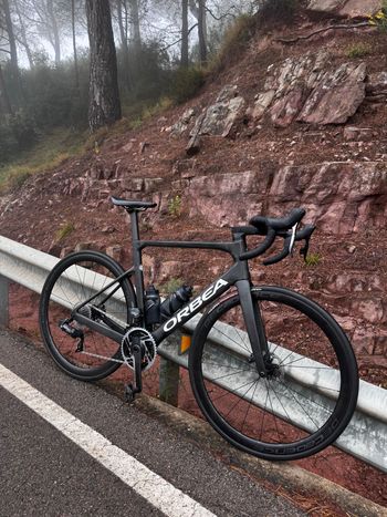 Used Orbea Orca SRAM Red eTap AXS 2023 Road & Gravel — image 3 of 13