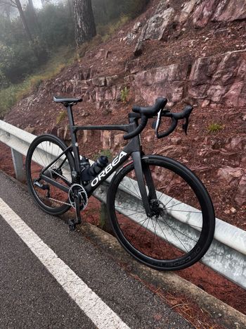 Used Orbea Orca SRAM Red eTap AXS 2023 Road & Gravel — image 6 of 13