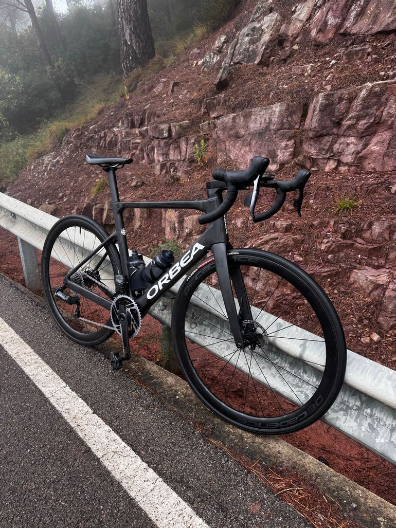 Used Orbea Orca SRAM Red eTap AXS 2023 Road & Gravel — image 6 of 13