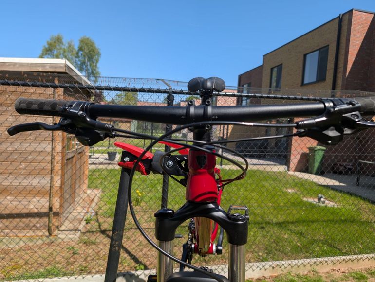 Used Trek X-Caliber 8 2019 2019 Mountainbike — image 6 of 7