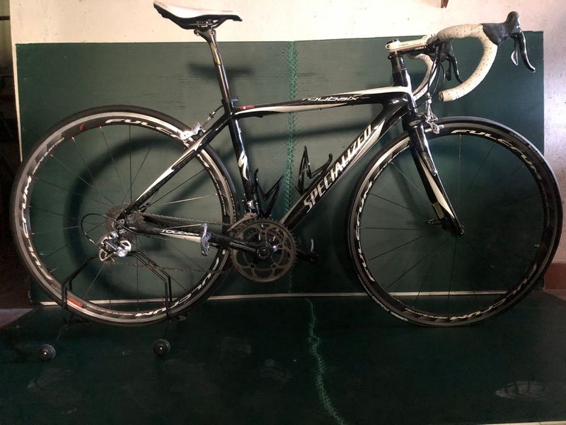 Used Specialized Roubaix Campagnolo Centaur 2017 Road & Gravel