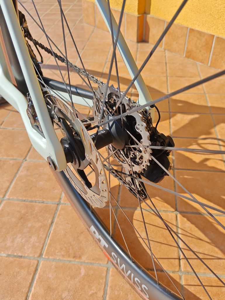 Gebrauchtes Canyon Endurace CFR Di2 2026 2026 Road & Gravel, Weiß — Bild 13 von 14