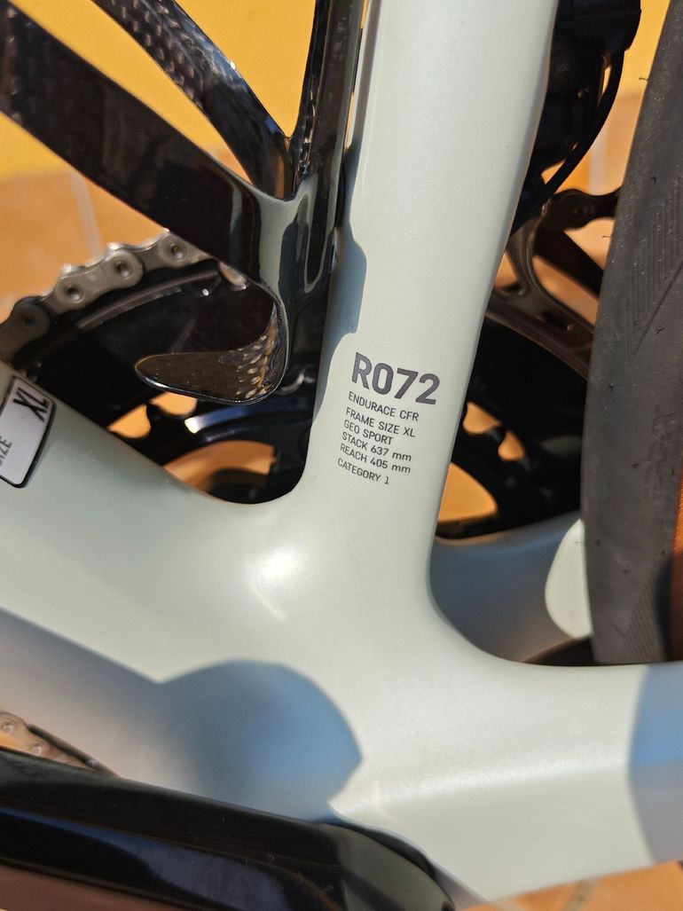 Gebrauchtes Canyon Endurace CFR Di2 2026 2026 Road & Gravel, Weiß — Bild 10 von 14