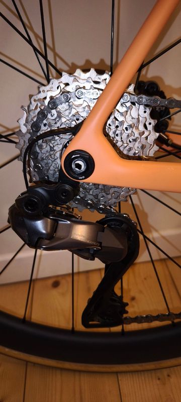 Tweedehands Orbea ORCA M20iLTD 2024 2024 Road & Gravel — afbeelding 3 van 11