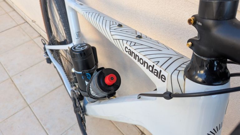 Used Cannondale Topstone Carbon 2 L 2023 2023 Road & Gravel, White — image 4 of 5