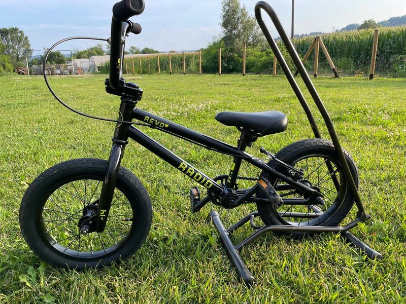 Used RADIO REVO Youth, Black — image 2 of 10