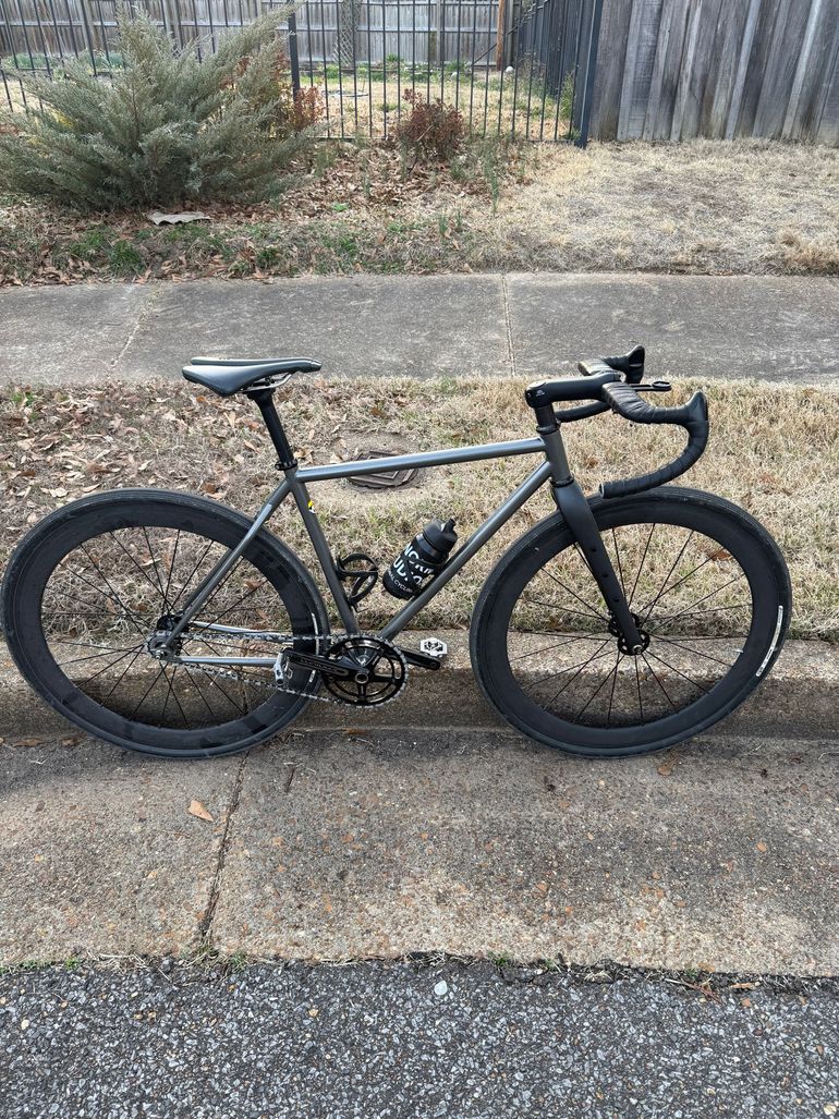 Used squid Squid Custom Single Speed / Fixed Gear 2023 Road & Gravel, Light Gray — image 1 of 3