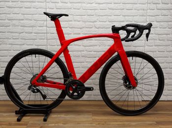 Trek, Madone Ultegra Di2 2022