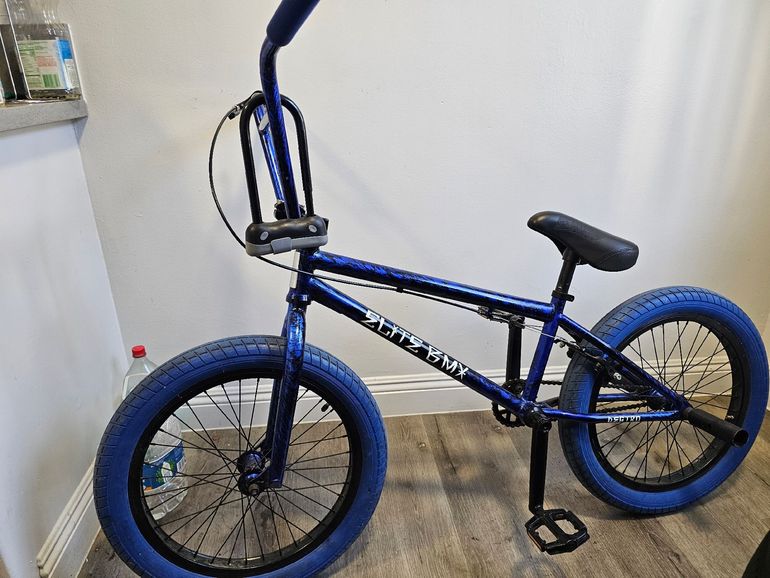Used EliteBmx EliteBmx Custom Youth, Blue — image 1 of 12