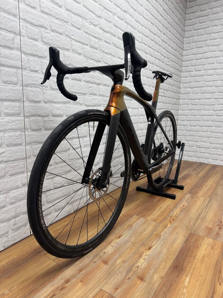 Used Trek Madone SLR Project One 2020 2020 Road & Gravel, Black — image 5 of 6