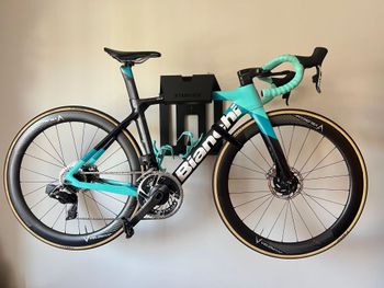 Bianchi, Oltre XR4 Red eTap AXS 2023