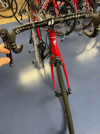 Used Pinarello Dogma Shimano Ultegra Di2 2016 Road & Gravel, Red — image 5 of 7