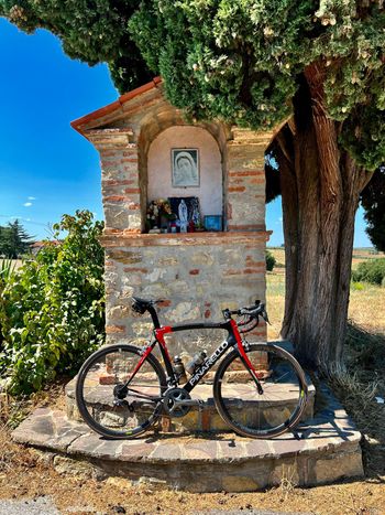 Used Pinarello Dogma Shimano Ultegra Di2 2016 Road & Gravel, Red — image 7 of 7