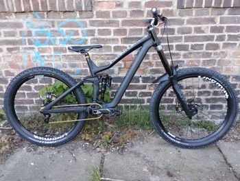Dartmoor, Custom Build On Thunderbird FR Frame