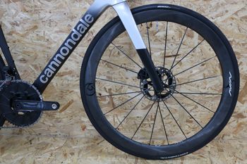 Used Cannondale SuperSix Evo Hi-Mod Dura Ace Di2 5.9kg 2023 Road & Gravel — image 4 of 9