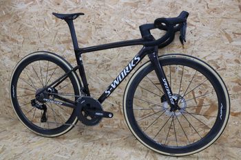 Used Specialized S-Works Tarmac SL8 - Shimano Dura-Ace Di2 2026 2026 Road & Gravel — image 2 of 10