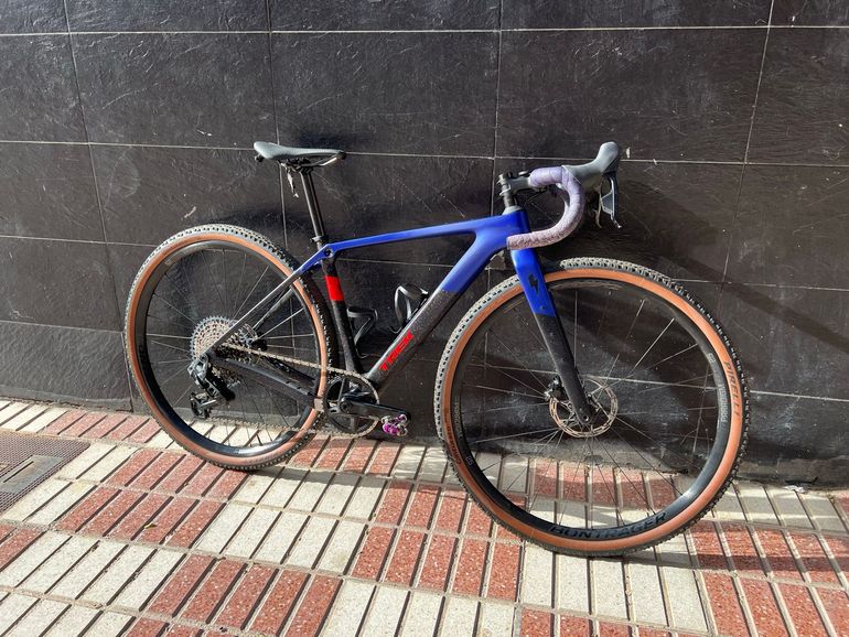 Used Trek Checkpoint SL 6 AXS Gen 3 2025 2025 Road & Gravel, Blue — image 2 of 7