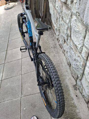 Gebrauchtes Marin Hawk Hill 1 2019 2019 Mountainbike, Hellgrau, 27.5 — Bild 5 von 13