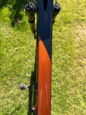 Used Giant XTC, Advanced 29 2 2022 2022 Mountainbike, Black, 29 — image 7 of 7