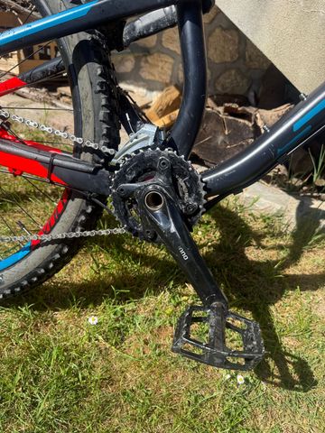 Used Scott Genius 750 2017 2017 Mountainbike, Black, 27.5 — image 9 of 11