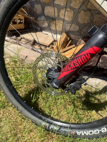 Used Scott Genius 750 2017 2017 Mountainbike, Black, 27.5 — image 5 of 11