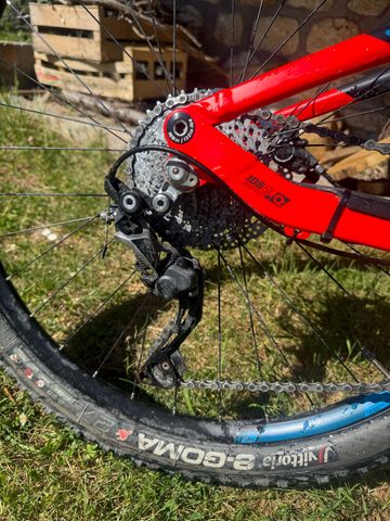 Used Scott Genius 750 2017 2017 Mountainbike, Black, 27.5 — image 10 of 11