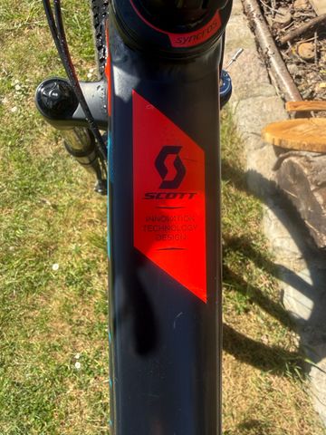 Used Scott Genius 750 2017 2017 Mountainbike, Black, 27.5 — image 7 of 11
