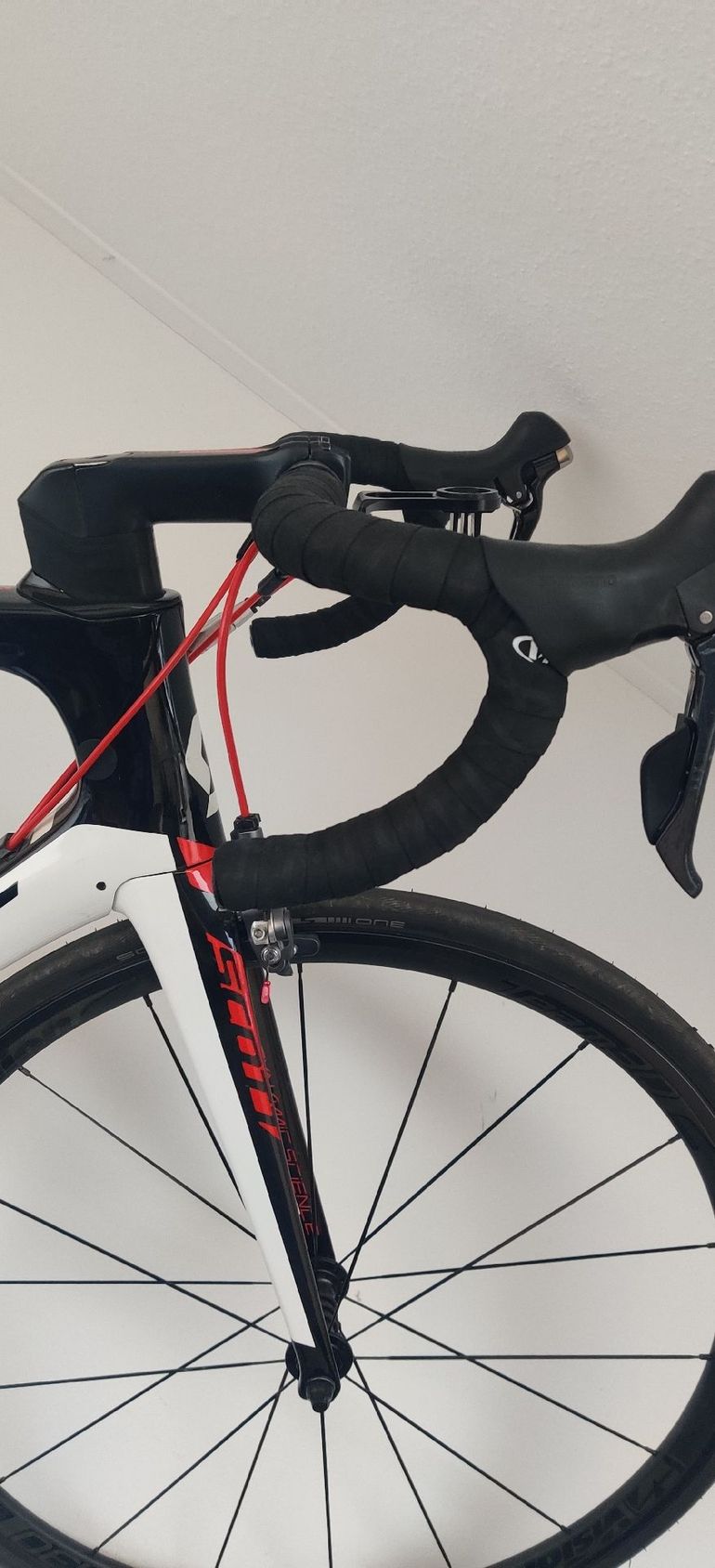 Used Scott Foil Shimano Ultegra 2017 Road & Gravel — image 2 of 9