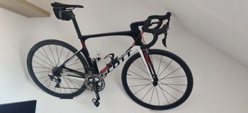 Used Scott Foil Shimano Ultegra 2017 Road & Gravel — image 1 of 9