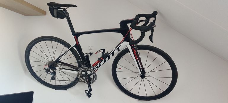 Used Scott Foil Shimano Ultegra 2017 Road & Gravel — image 1 of 9
