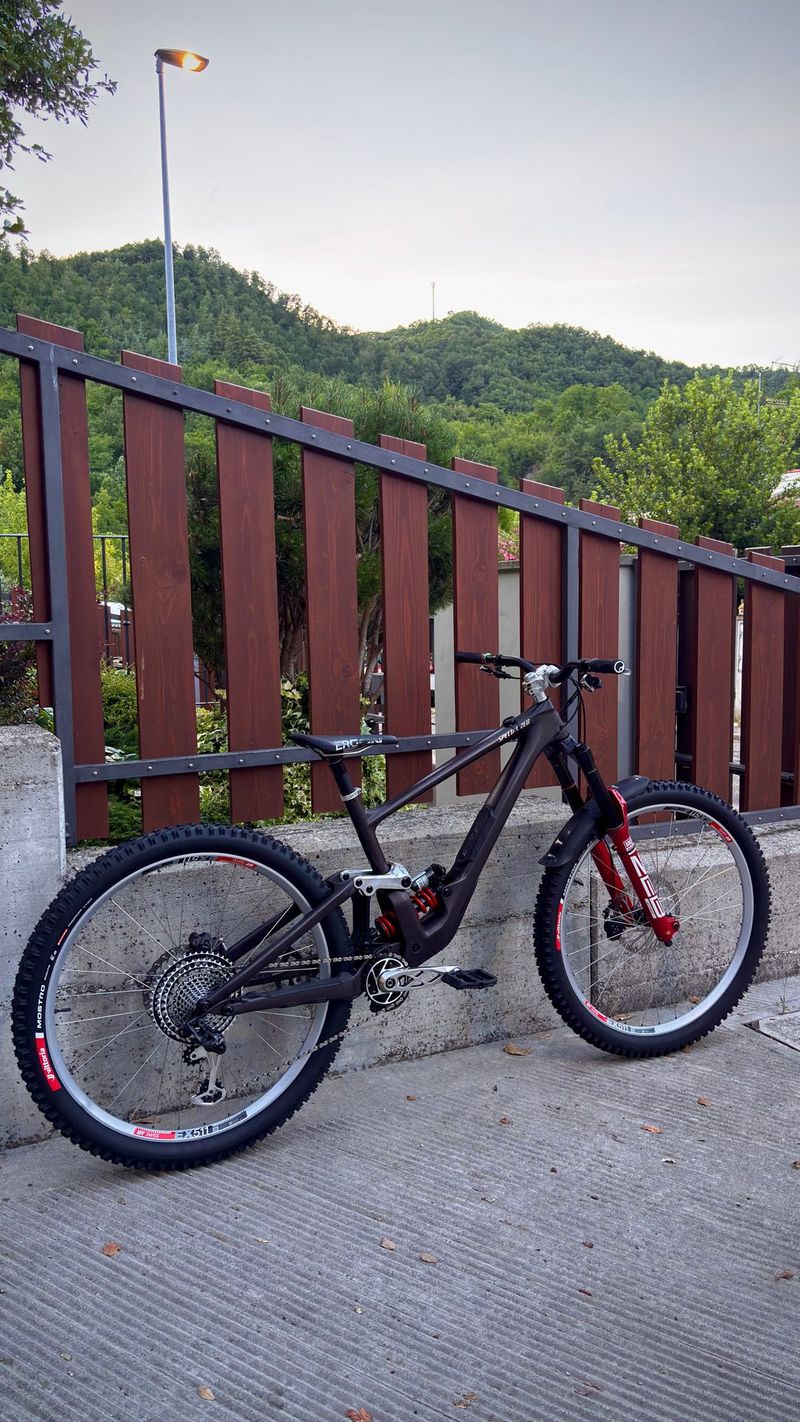 Used Specialized Enduro Expert 2022 2022 MTB