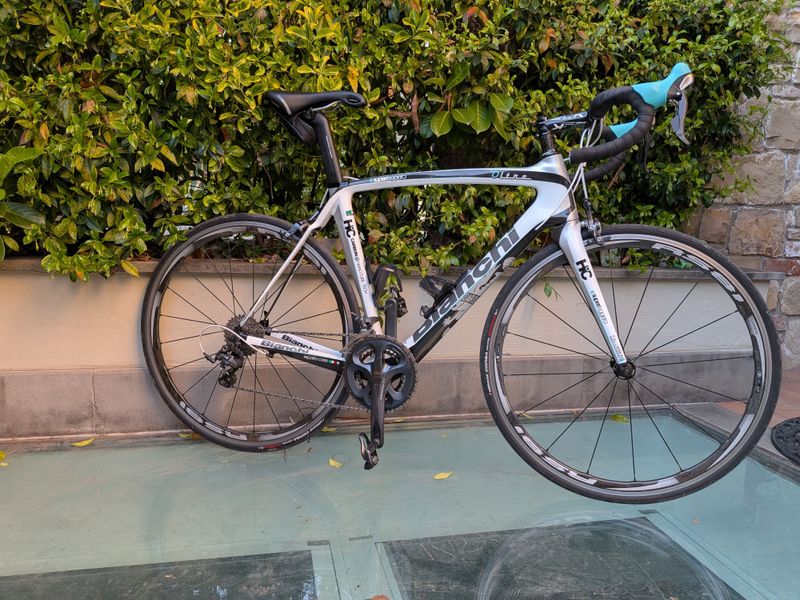 Brugt Bianchi Oltre Superleggera Ultegra 10v 2012 Road & Gravel