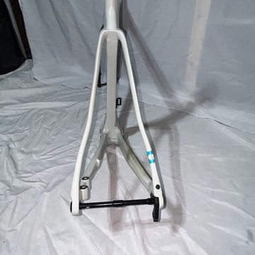Used Chapter 2 RERE Aero Frameset 2024 Road & Gravel, Light Gray — image 8 of 21