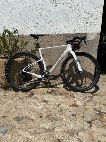 Used Berria Custom SRAM Force 2025 Road & Gravel