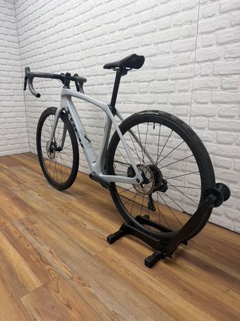 Used Trek Domane SL 7 Gen 4 2023 2023 Road & Gravel, Light Gray — image 6 of 6